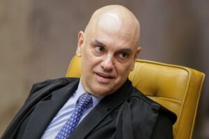8/1: STF tem maioria para tornar réu dono de loja de armas no DF