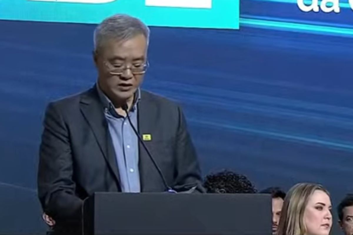 Página inicialSão PauloCompartilhar notíciaGoogle News - MetrópolesReprodução/Youtube
1 de 1 Foto colorida do embaixador da China no Brasil, Zhu Qingqiao - Metr