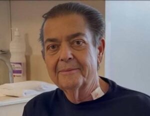 Faustão deixa UTI e vai para o quarto do hospital
