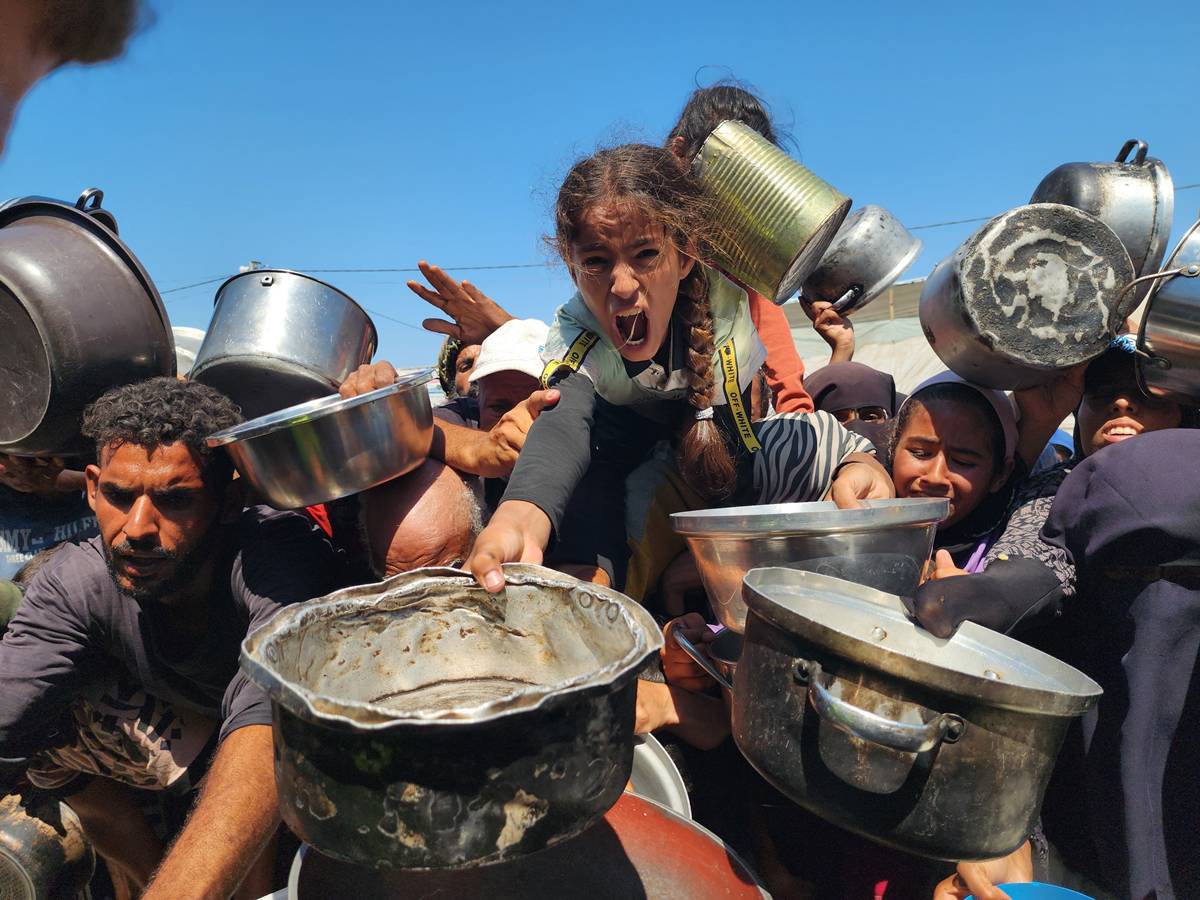 Em uma nova proposta de cessar-fogo, o Hamas disse que retira suas tropas da Faixa de Gaza, caso Israel afaste da área seus militares. A informação foi repassad