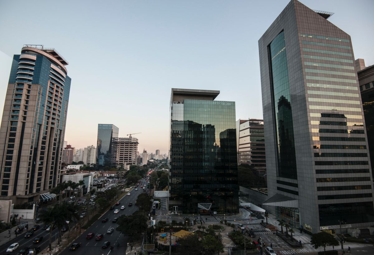 Prefeitura arrecada 1,6 bi em leilão de títulos da Operação Faria Lima