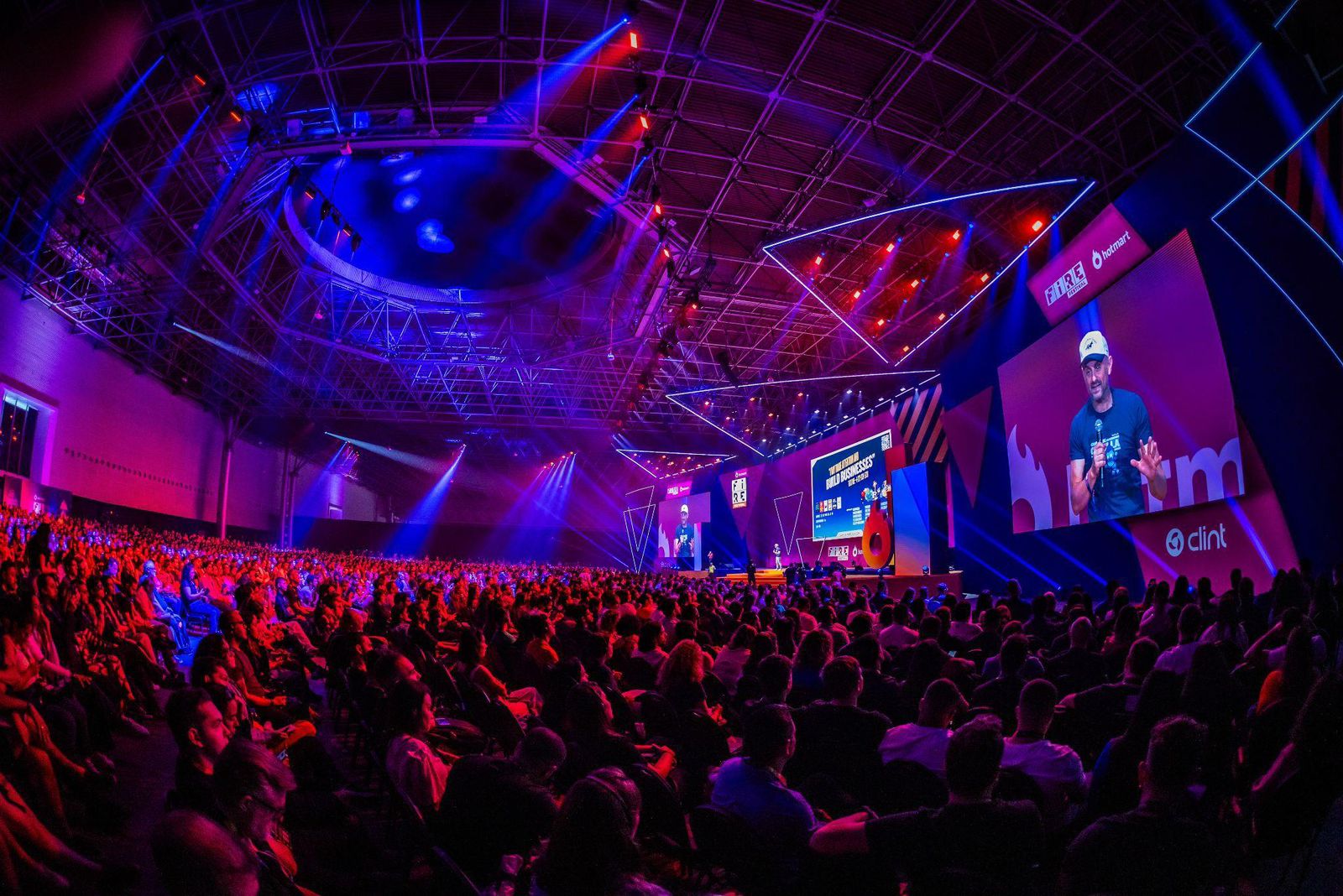 O Metrópoles fará, pelo terceiro ano consecutivo, a cobertura do Hotmart Fire, festival focado em empreendedorismo digital e inovação, que ocorre entre 28 e 30