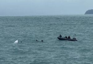 Corpo de suposta vítima do naufrágio é encontrado em Ubatuba