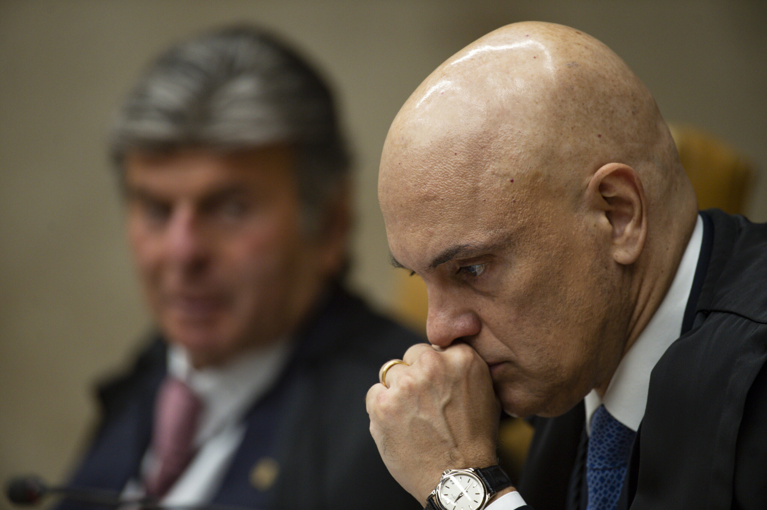 Clube frequentado por Moraes se recusou a homenageá-lo