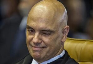 Bolsonaro concede entrevista por vídeoconferência | Foto: Reprodução/CNN Brasil
    

    
        
    
      
      
      
      
        A Polícia Federal s