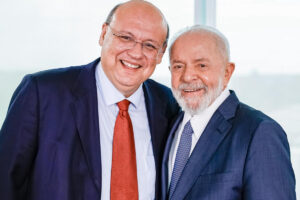 Secretário que teve visto revogado critica sanção dos EUA: “Injusta”
