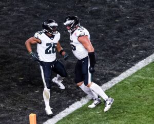 O jogo entre Philadelphia Eagles e Green Bay Packers, que ocorreu em 2024, gerou quase US$ 62 milhões | Foto: Reprodução/X