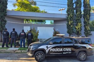 A Polícia Civil do Distrito Federal (PCDF), por meio da Delegacia de Repressão aos Crimes contra a Ordem Tributária (Dot/Decor), em conjunto com a Receita do DF