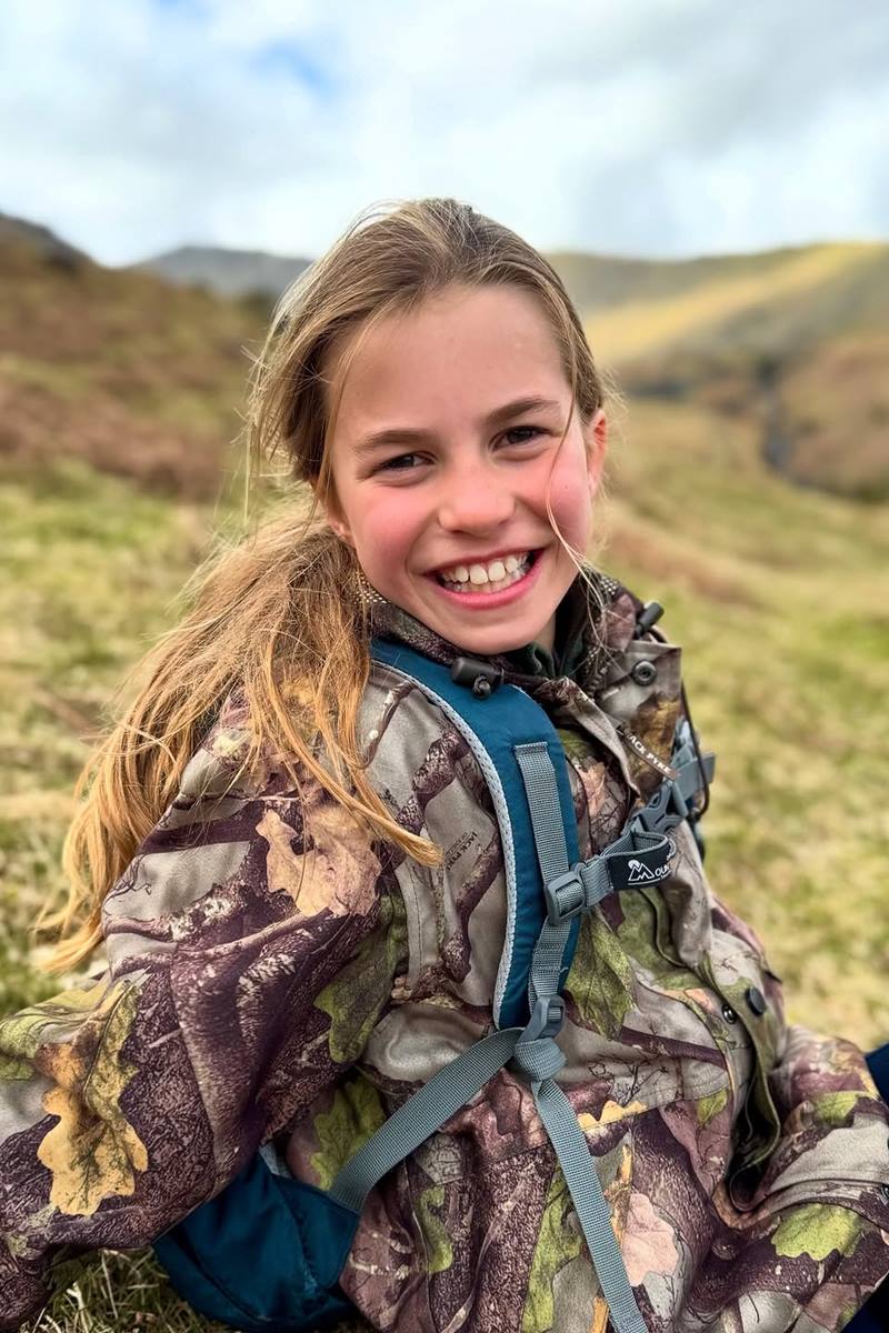 Não é novidade que o príncipe William e Kate Middleton prezam por uma infância discreta e o mais comum possível para os filhos George (12), Charlotte (10) e Lou