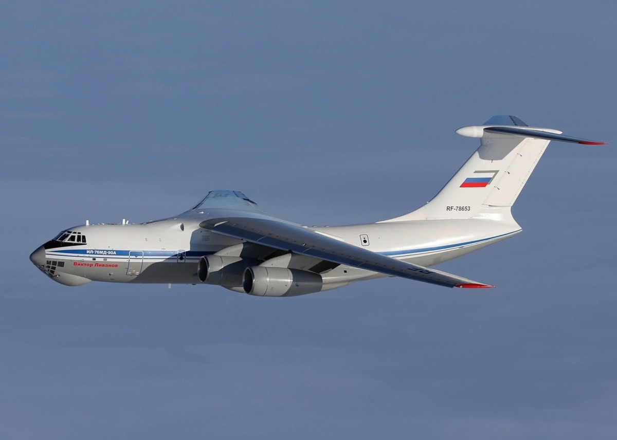 O cargueiro russo Ilyushin IL-76, operado pela empresa Aviacon Zitotrans — sancionada pelo governo dos Estados Unidos em 2023 —, pousou em Caracas, na Venezuela