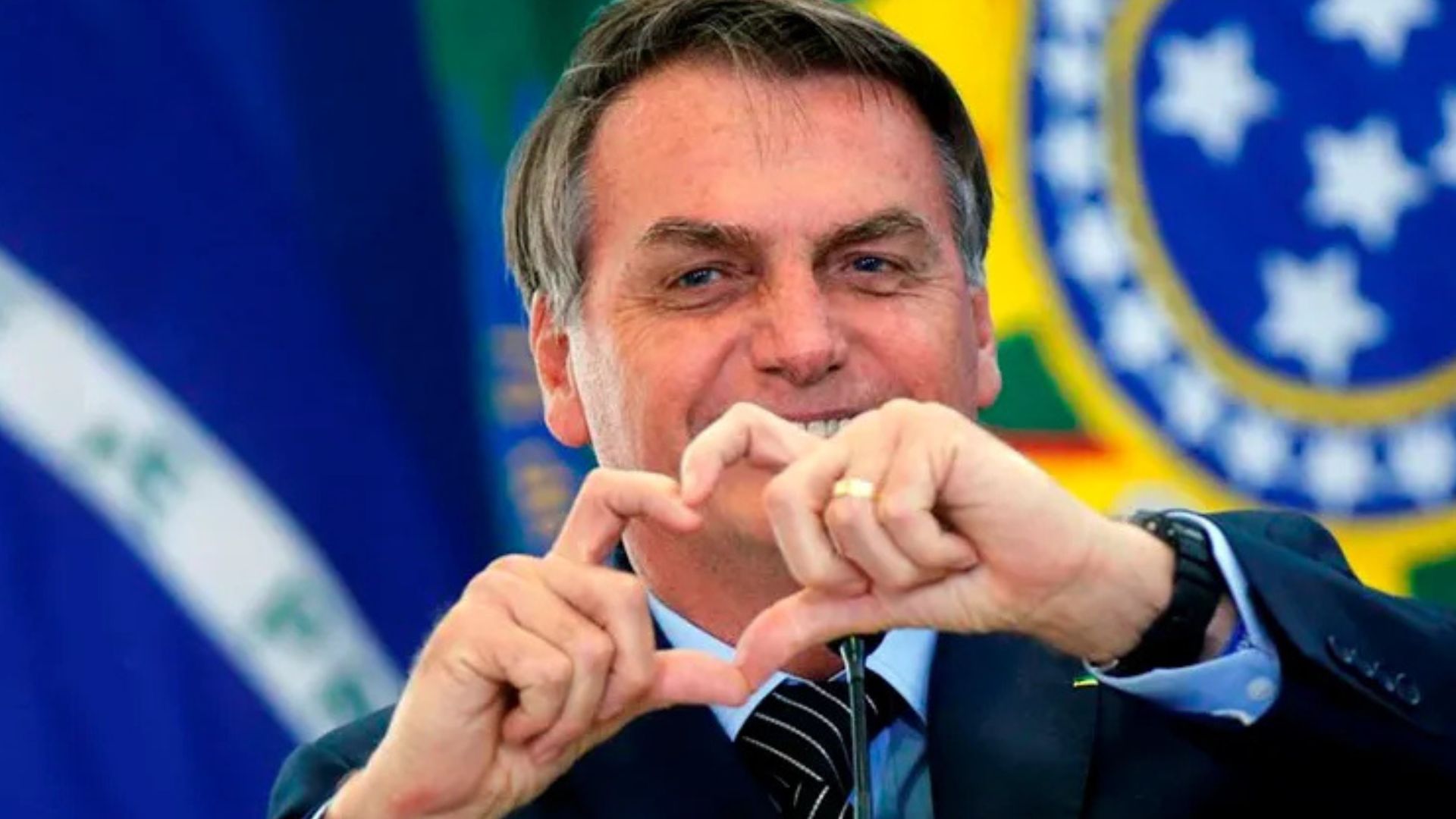 Donald Trump nega que deseje trocar a democracia americana por um regime autoritário. O governo de Israel nega que palestinos passam fome na Faixa de Gaza e que