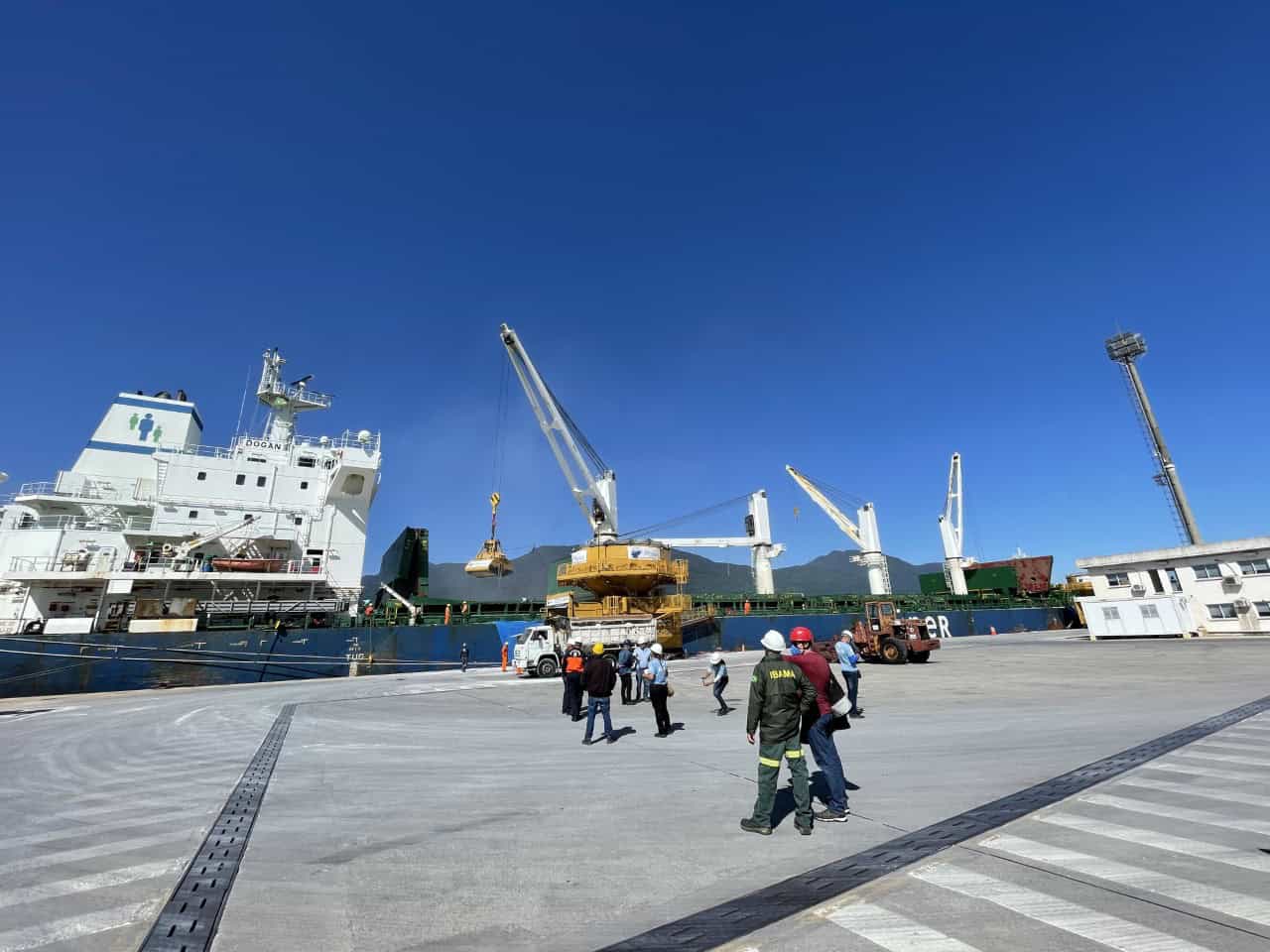 Governo de SP assina aditivo para novo acesso ao Porto de São Sebastião