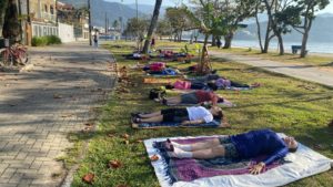 A Secretaria de Saúde mantém, de forma contínua, os programas Saúde em Movimento e Conexão Saúde, iniciativas que levam aos bairros de Ubatuba atividades física