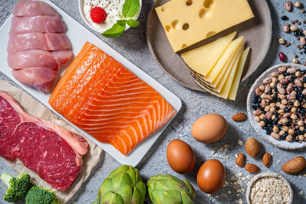 Se você acha que todo tipo de carne ou fonte vegetal rica em proteína é automaticamente saudável para o seu cachorro, é melhor repensar. Segundo a médica-veteri
