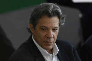 Haddad nega candidatura em 2026, mas presidente do PT o vê como peça-chave em São Paulo