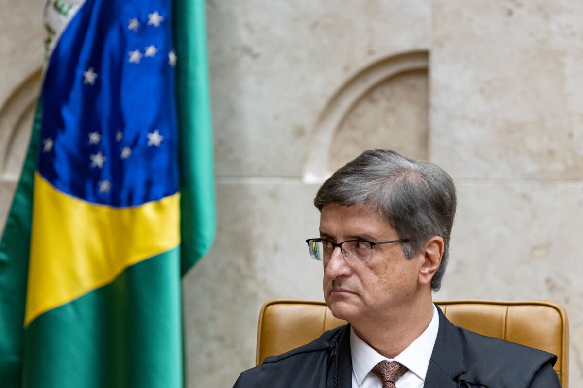 O presidente Luiz Inácio Lula da Silva (PT) assinou, nesta quarta-feira (27/8), a recondução do procurador-geral da República, Paulo Gonet, para um novo mandato...