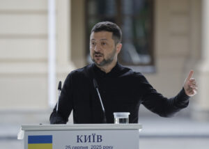 Autoridades ucranianas se reunirão com membros do governo Trump na sexta-feira, diz Zelensky