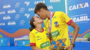 Casal de namorados vence a primeira etapa do Circuito de Corridas CAIXA 2025