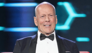 Bruce Willis está perdendo habilidades de fala, revela esposa