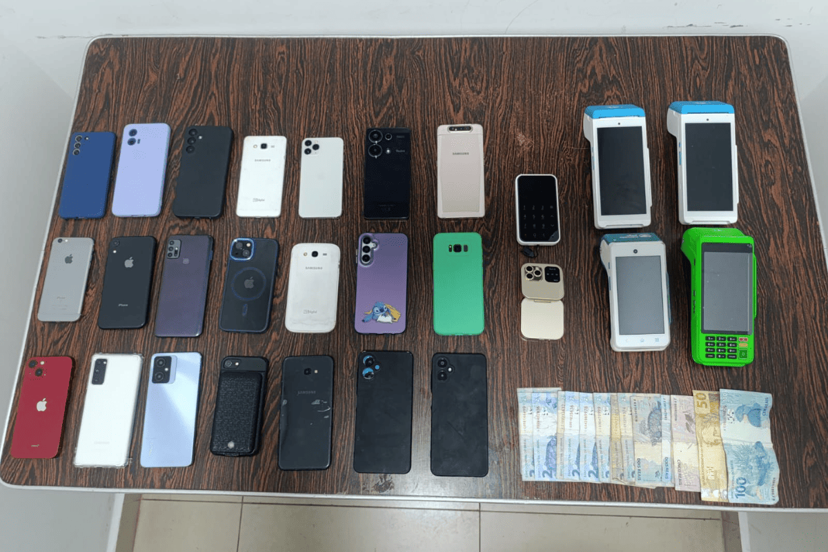 Homem é preso em flagrante com 22 celulares receptados na região da Sé