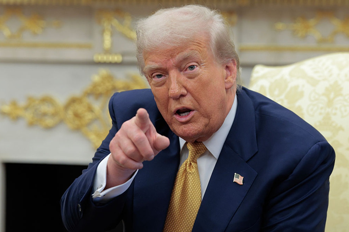 O presidente dos Estados Unidos (EUA), Donald Trump, disse nesta quarta-feira (13) que “consequências severas” podem atingir a Rússia caso o presidente Vladimir