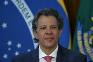 Haddad diz que é preciso perguntar a Bessent motivo de cancelamento de reunião da semana passada
