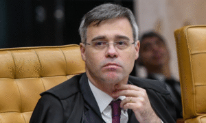 O ministro André Mendonça, do Supremo Tribunal Federal (STF), assumirá a condução da investigação sobre fraudes