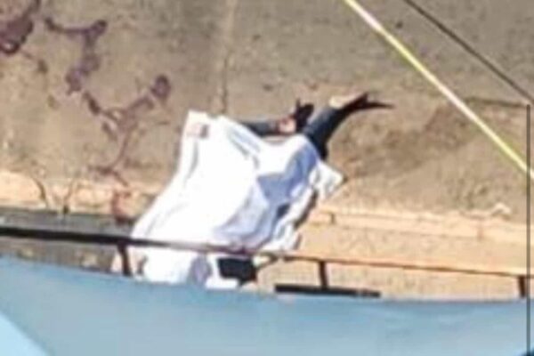 Um homem foi morto com duas facadas no pescoço na manhã desta quarta-feira (27/8) na quadra QNN 12, em Ceilândia, próximo à estação de metrô Ceilândia Centro.
O