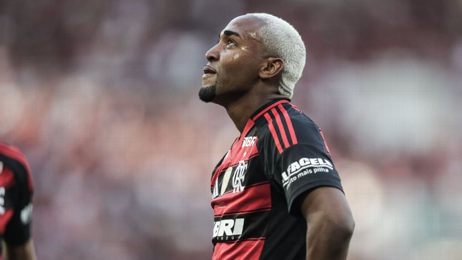É campeão! Com show do goleiro Léo Nannetti nos pênaltis, o Flamengo vence o Barcelona e conquista o título inédito do Mundial de Clubes Sub-20.