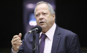O ex-deputado Chiquinho Brazão, acusado de ser um dos mandantes do assassinato da vereadora Marielle Franco, recorreu ao Supremo Tribunal Federal (STF) p