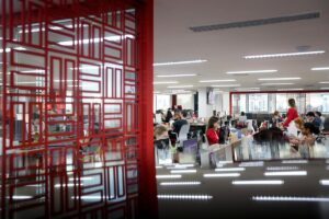 O Metrópoles venceu as categorias fotojornalismo e reportagem de áudio da etapa distrital do prêmio Sebrae de Jornalismo.
As fotos de Breno Esaki para a matéria