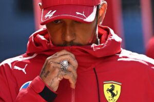 F1 – Russell: 'Comentário de Hamilton sobre troca de pilotos era bobagem'
