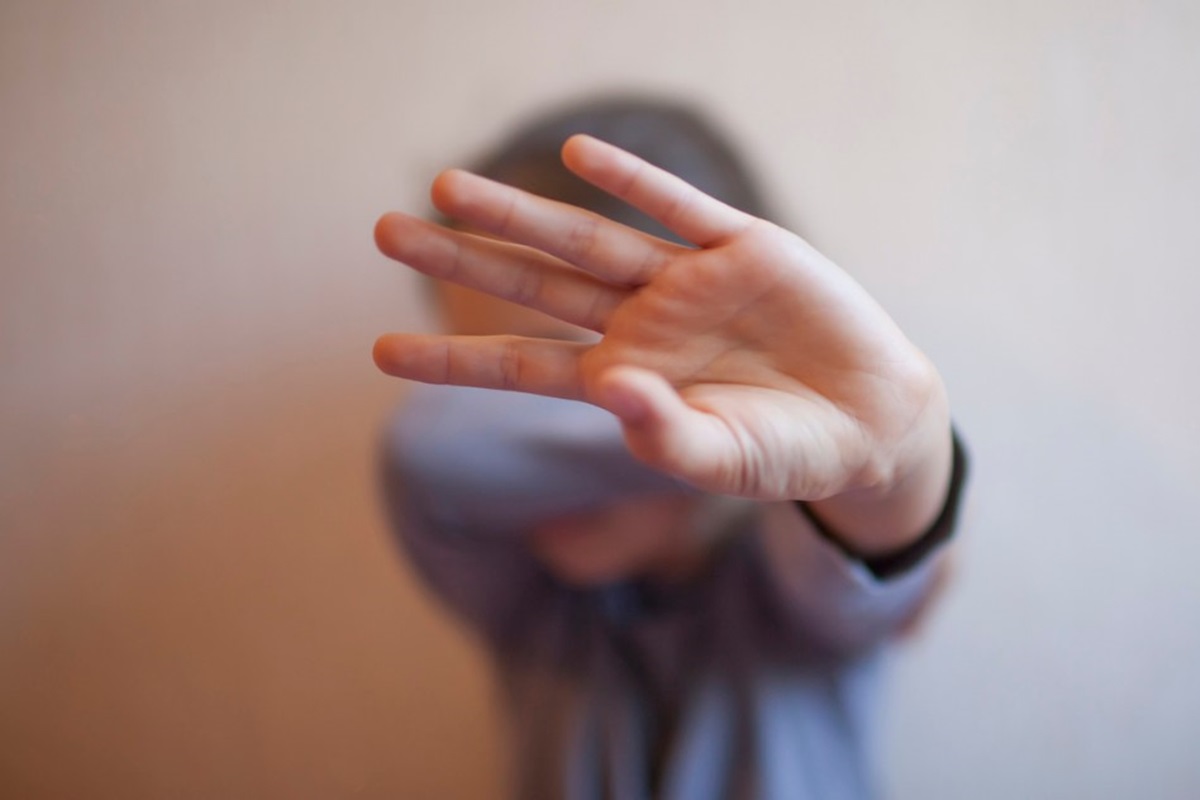 A Polícia Civil do Distrito Federal (PCDF) investiga um caso de maus-tratos contra um menino de 8 anos em Ceilândia. Segundo a denúncia, a madrasta queimou o ga