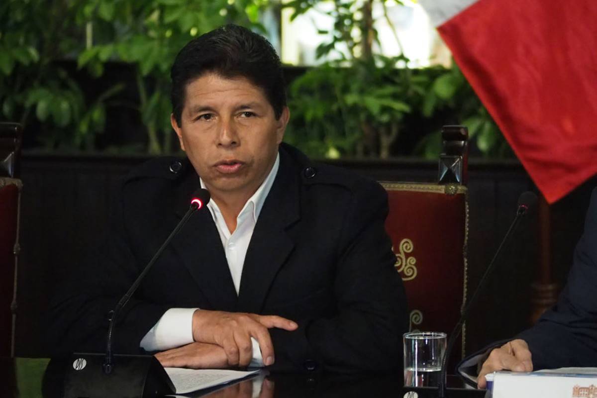 O ex-presidente do Peru Pedro Castillo, acusado de tentativa de golpe de Estado em 2022, convocou o presidente Luiz Inácio Lula da Silva (PT) o e outros líderes
