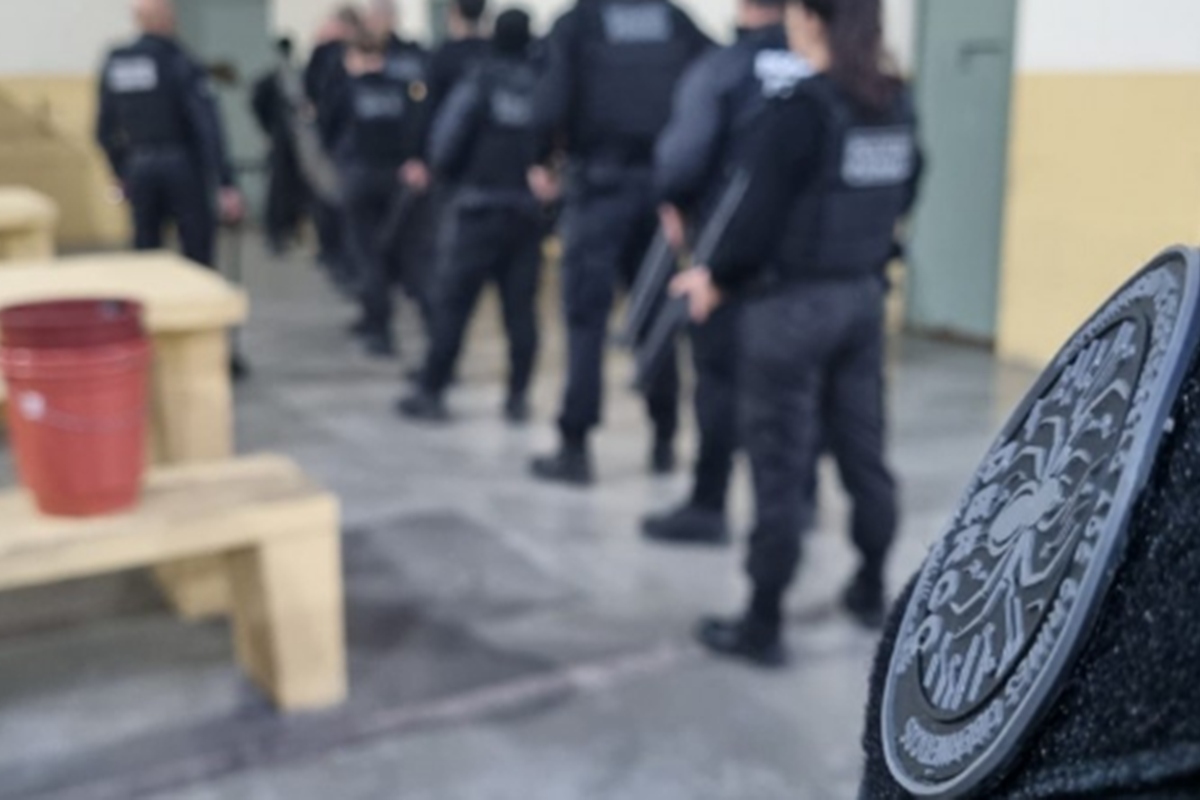 Uma quadrilha especializada em extorquir clientes de motéis no Rio Grande do Sul é alvo da Polícia Civil na manhã desta terça-feira (26/8), durante a Operação S