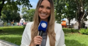 Repórter da Record entra em trabalho de parto ao vivo