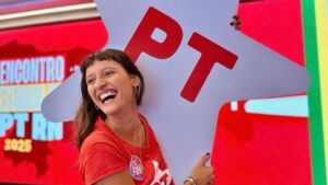 Vereadora do PT destina emenda a evento que comemorou prisão de Bolsonaro