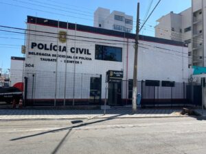 Corpo de homem é encontrado com queimaduras na zona rural de Taubaté