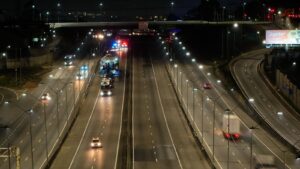 Nova carga gigante deve ser transportada pela Dutra até São José dos Campos nesta quarta-feira (17)