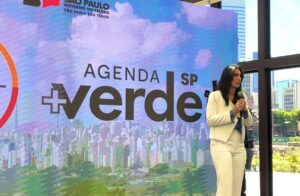 SP lança programa pioneiro de restauração com créditos de carbono e anuncia reajuste para Fundação Florestal