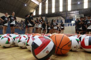 SP Olímpico destina mais de 800 artigos esportivos para escolas na região de Marília