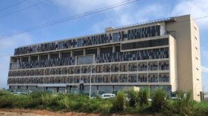 Hospital Regional do Litoral Norte abre processo seletivo para 15 cargos; Salários variam entre R$ 1.807,00 e R$ 11.816,82