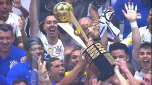 Treinador brasileiro morre após sofrer acidente em ginásio no Iraque