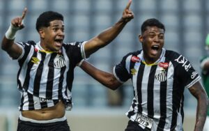 Em jogo eletrizante, Santos vence o Palmeiras nos pênaltis avança à final do Paulista sub-20
