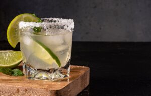 Sobe para quatro o número de casos suspeitos de intoxicação por metanol no Vale do Paraíba