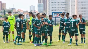 PAULISTA SUB-13: Palmeiras derrota Corinthians e faz a final com o São Paulo