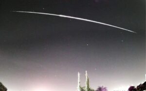 Céu iluminado: Saiba como observar a chuva de meteoros Orionídeas