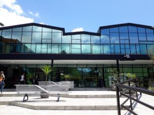 Justiça determina afastamento de secretário de Ilhabela condenado por ameaça contra a ex-mulher