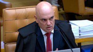 Moraes brinca e diz que Corinthians foi “roubado” em pênalti pelo Campeonato Brasileiro