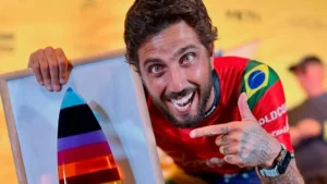 Etapa capixaba da WSL tem presença de Filipe Toledo e revelações do ES: confira a programação